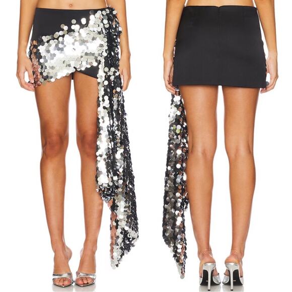 Santa Brands Sequin Embellished Draped Tail Black Mini Skirt Size Small - Picture 1 of 13